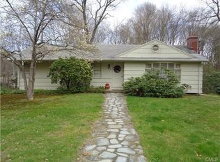41 Cedar Hill Rd, Shelton, CT 06484