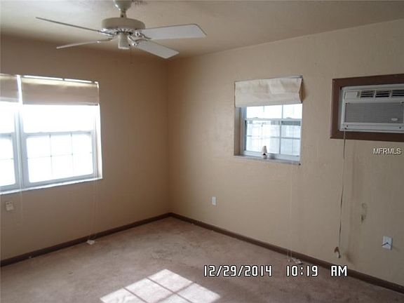 4th image of 22174 Felton Ave