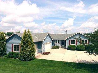 S40W31310 Johns Way, Waukesha, WI 53189