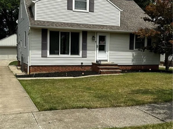 24101 Hartland Dr, Euclid, OH 44123