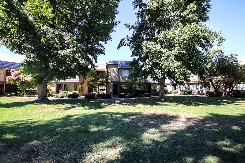 1st image of 5098 E Ashlan Ave APT 126