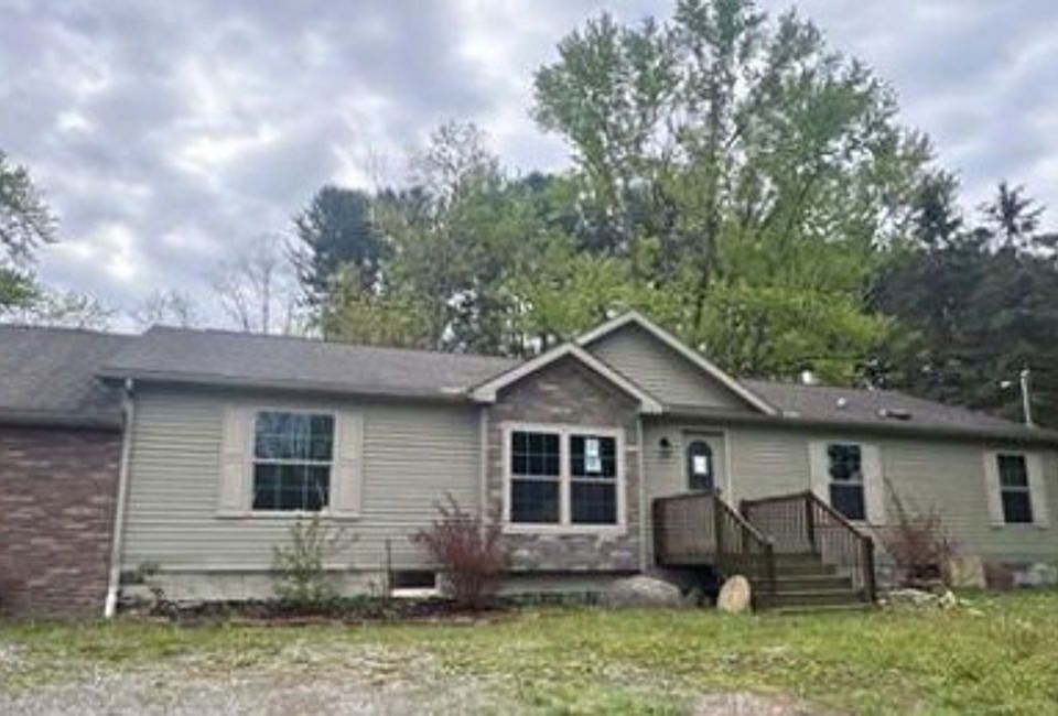 1st image of 668 Mays Rd