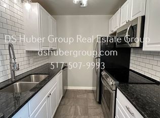 5400 Maple Rdg APT 11, Haslett, MI 48840