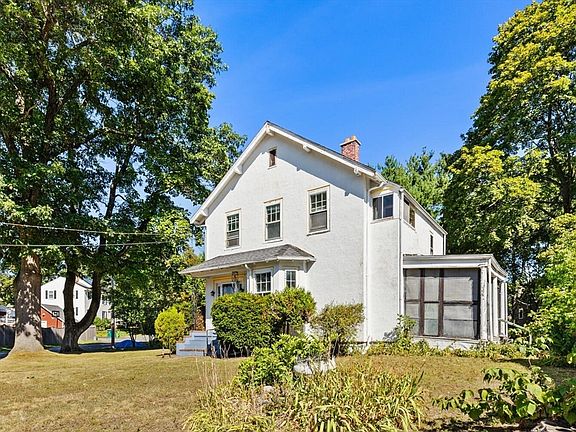 2nd image of 120 Wyman St