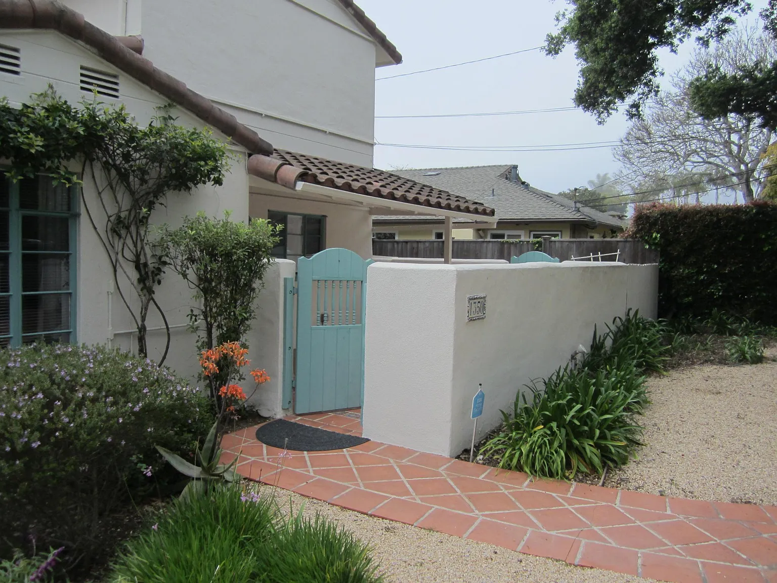 2 bed, $5,950 — Photo 4