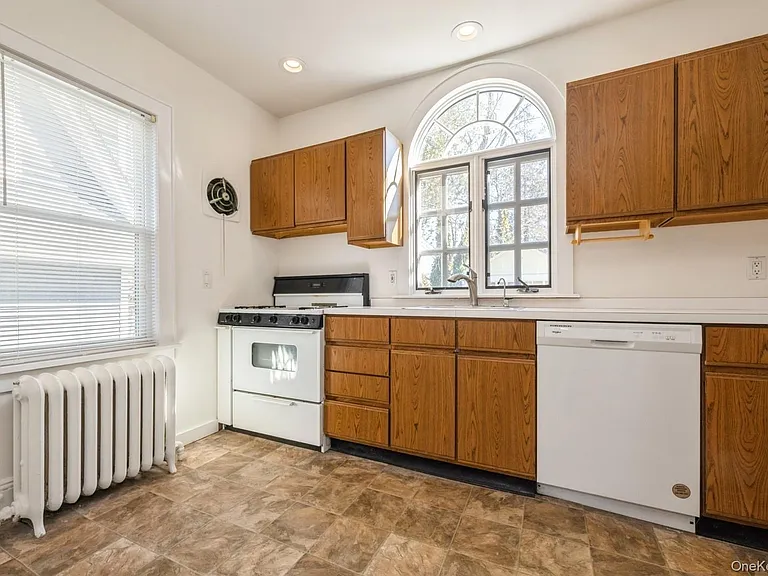130 Soundview Rd — Photo 14