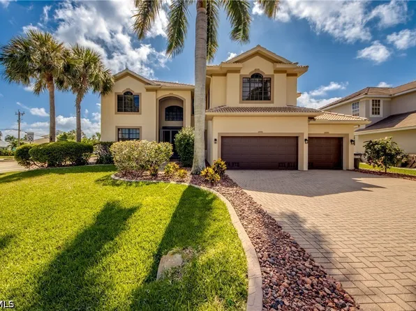 5601 Del Rio Ct, Cape Coral, FL 33904