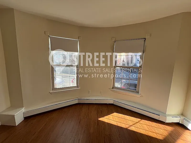 Studio, 9999 sqft, $1,850 — Photo 3