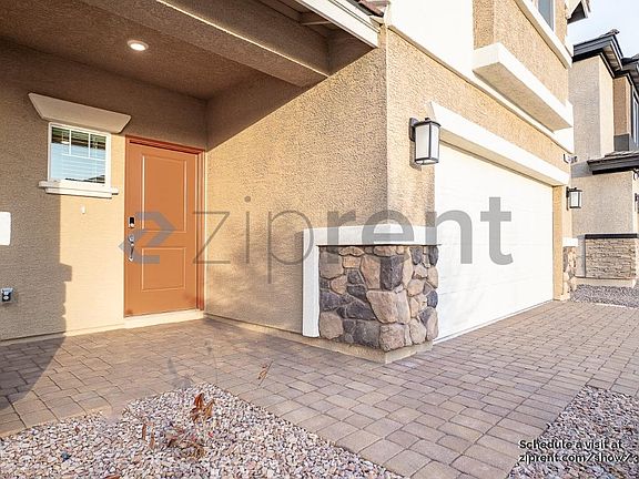 4th image of 338 Spring Dove Ave