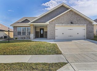 7470 Clarence Ct, Glen Carbon, IL 62034