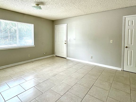 5th image of 1845 Lindberg Dr APT 5