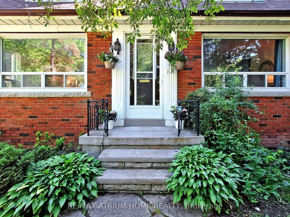 53 X Pine Ridge Dr #E08, Toronto, ON M1M 2X6