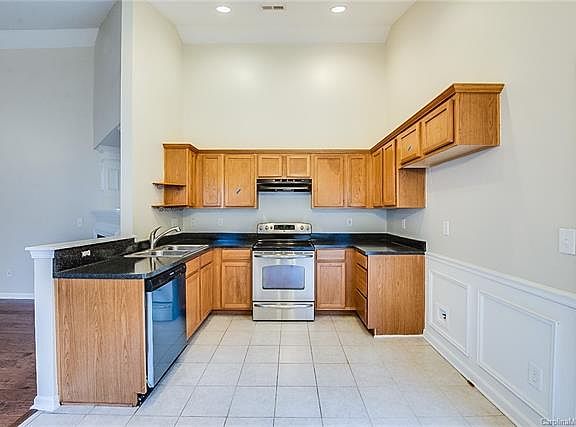 3rd image of 4843 Muskogee Dr