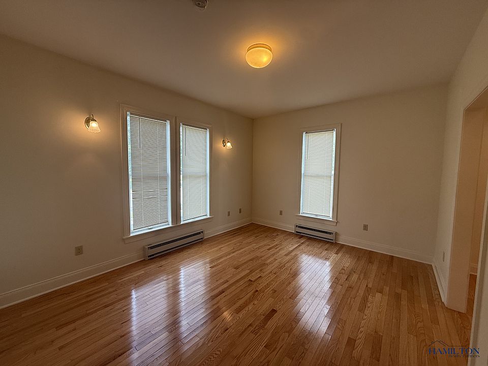 1st image of 16 N Main St Unit 1