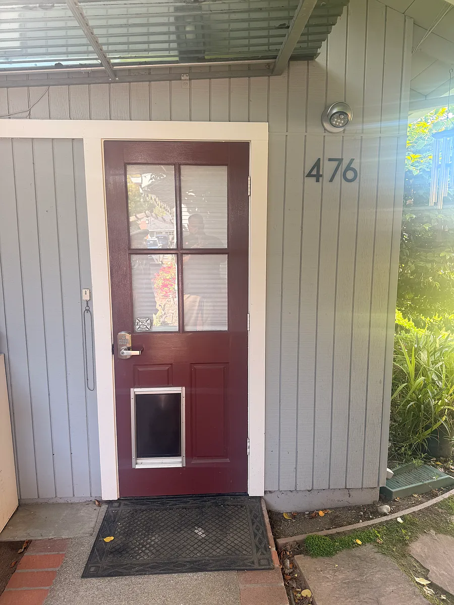 Building Photo - 472 Pettis Ave #476