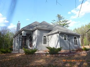 664 Fish Ave, Oxford, WI 53952