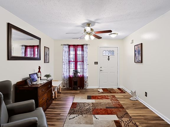 5th image of 8318 Giroud Pl