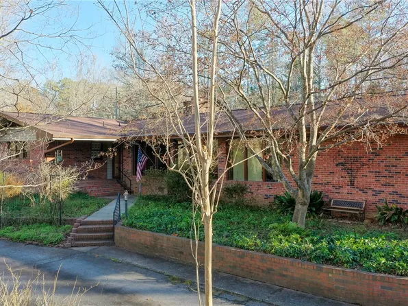 139 Todds Creek Rd, Central, SC 29630