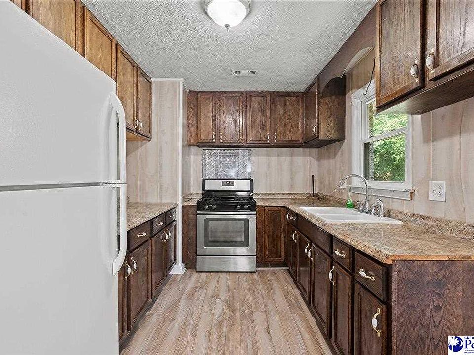 13th image of 1396 Kennedy Haines Rd
