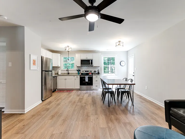 7104 Bunche St — Photo 16