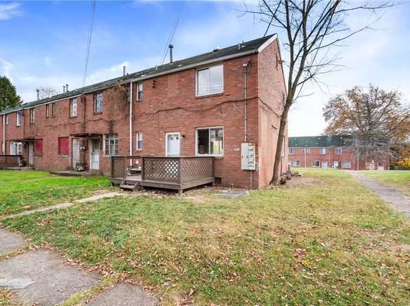 5401 Wilson Ct, Clairton, PA 15025