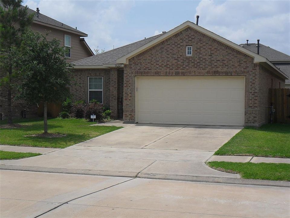 1st image of 18227 Tuscana Shores Dr
