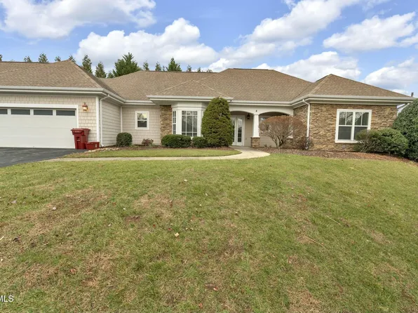 211 University Pkwy APT 4, Johnson City, TN 37604