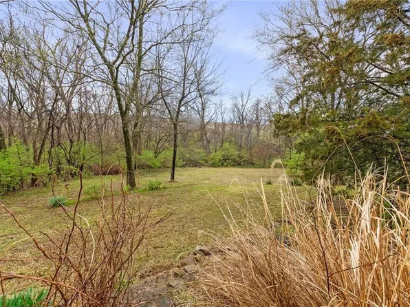 8630 E 29th Ter, Kansas City, MO 64129