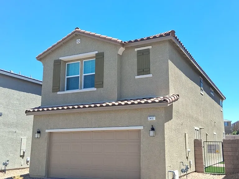 2487 Palazzo Ter — Photo 1