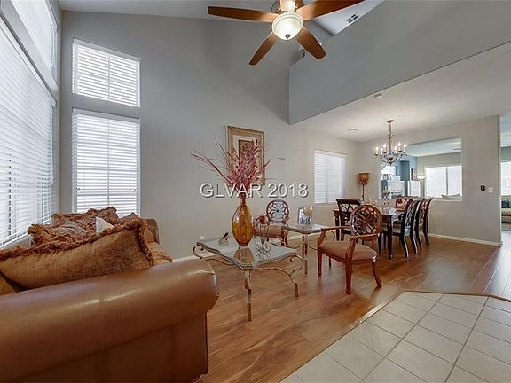 3rd image of 6016 Peacock Pine St