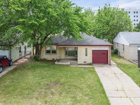 3729 Grail St, Wichita, KS 67218