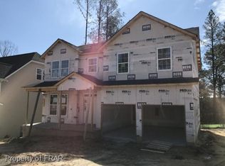 170 Falls Creek Dr, Spring Lake, NC 28390