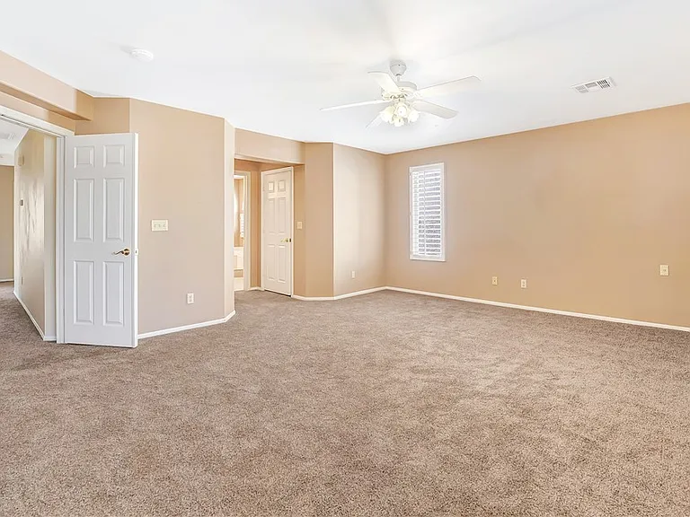 2836 Via Florentine St — Photo 28