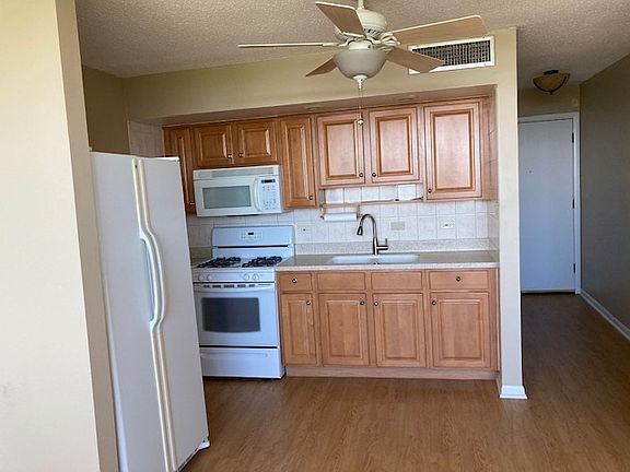 3rd image of 7234 W North Ave APT 904