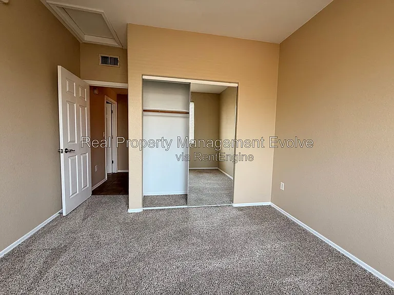 2992 N Miller Rd #217A — Photo 19