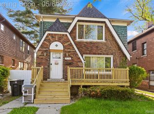 18720 Salem St, Detroit, MI 48219