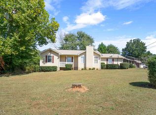 215 Waymon Dr, Stockbridge, GA