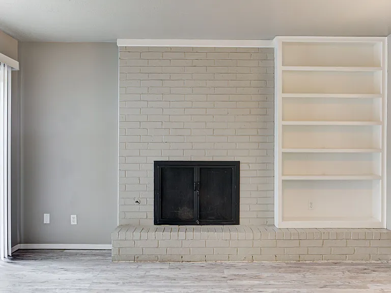 2287 Houston Ave — Photo 7