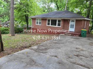 930 Sherwood Cir, Forest Park, GA 30297