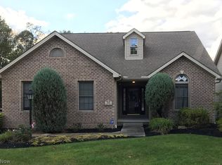 51 Timber Cir, Hubbard, OH 44425