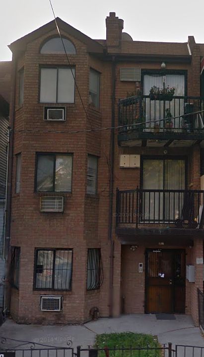 2nd image of 5216 94th St