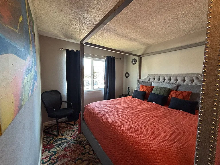213 Jefferson Ave #4 — Photo 14