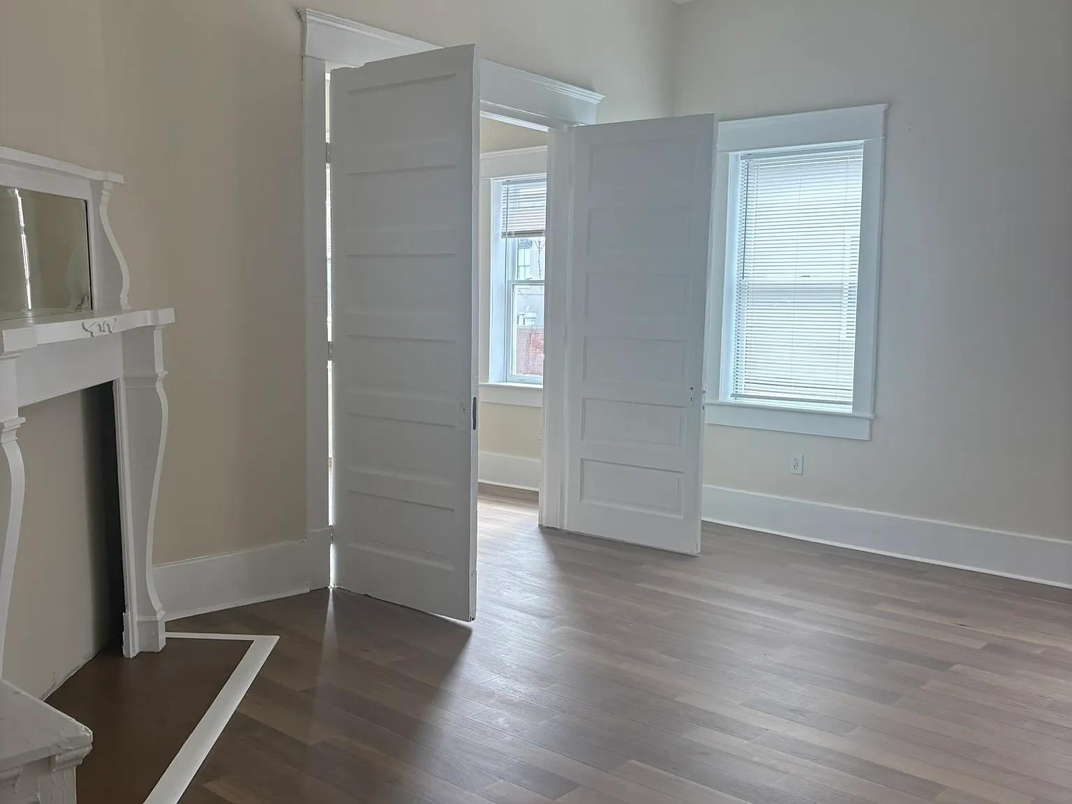 4 bed, 2200 sqft, $3,000 — Photo 3