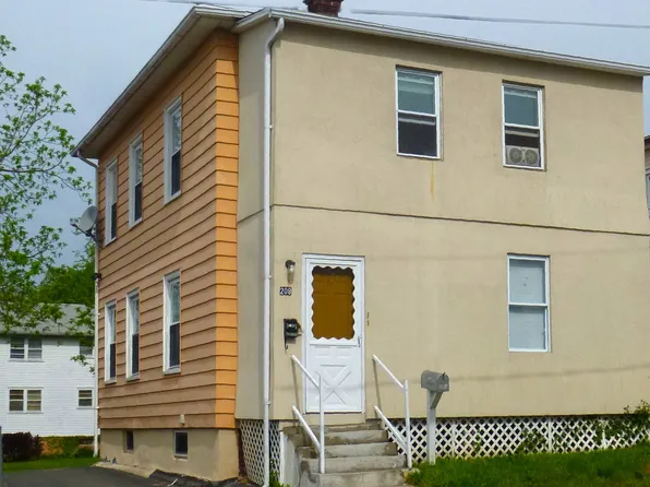 208 Bond Street, New Britain, CT 06053