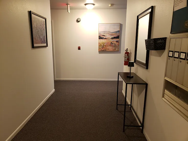 262 W Centralia St #5 — Photo 21