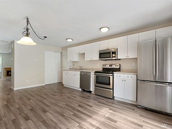 2nd image of 5802 107th St E