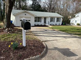 213 Brandon Ct, Raleigh, NC 27609