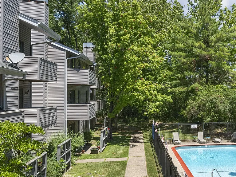 1325 Prospect Village Ln #D — Photo 3