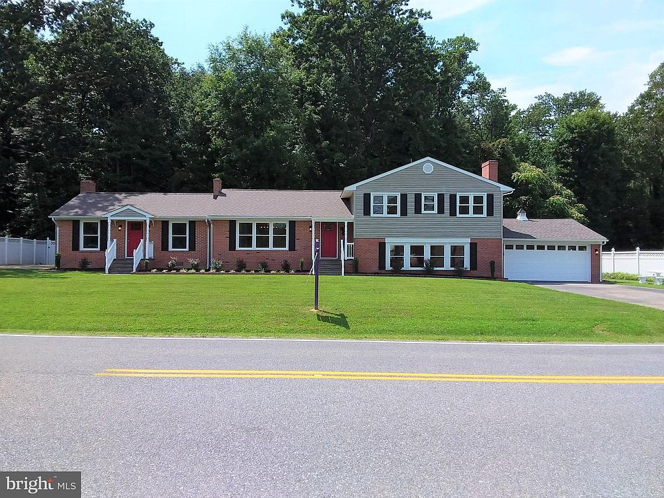 1st image of 23213 Esperanza Dr