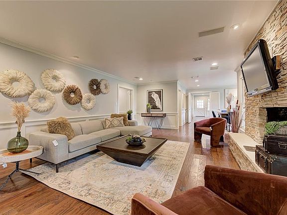 4th image of 1629 Westminster Pl